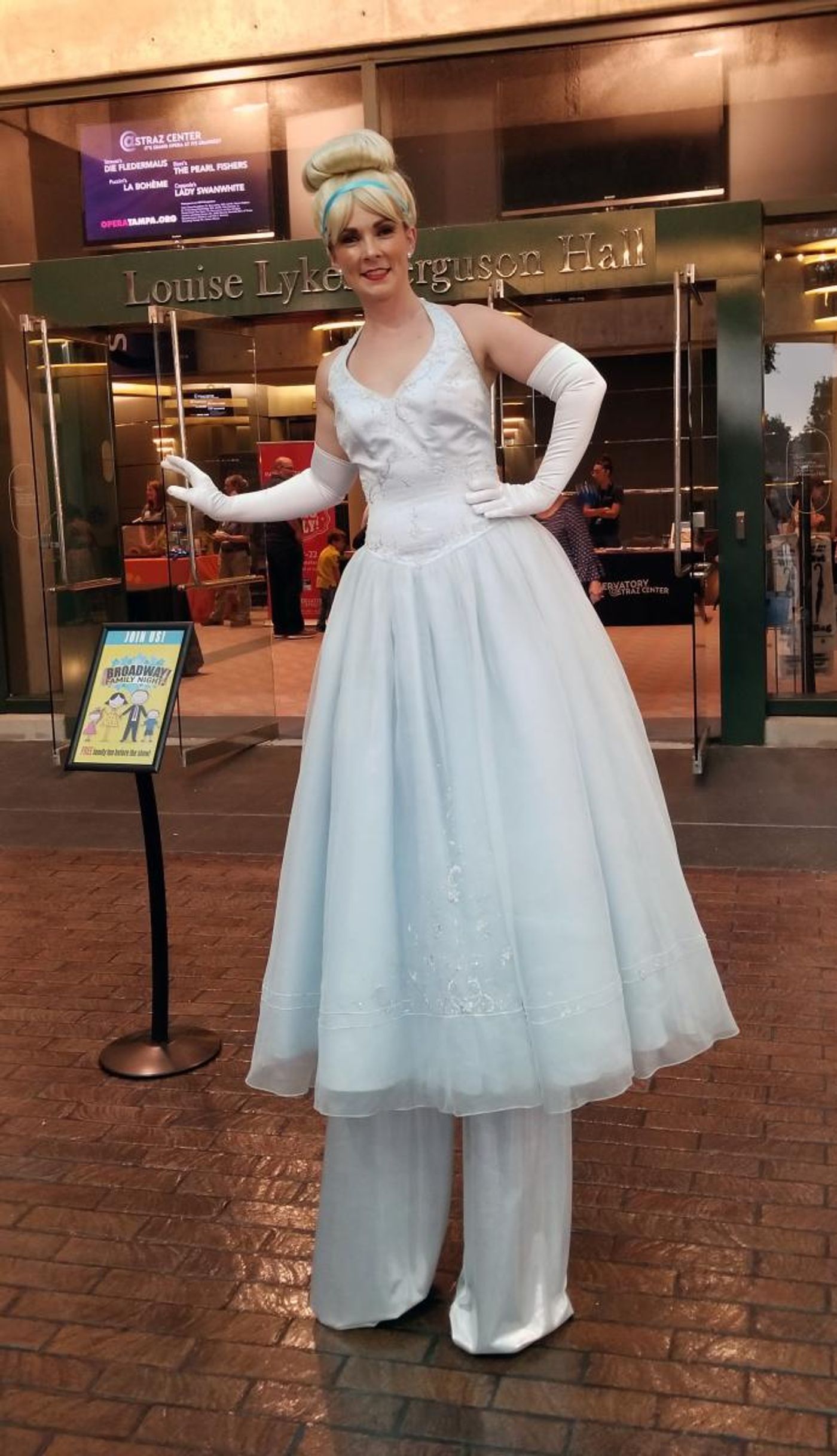 Review: NOT YOUR MAMA'S CINDERELLA STORY at Straz Center For The Performing Arts  Image