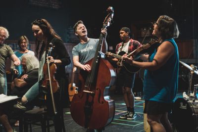 ELIZABETH A. DAVIS (Violin), PAUL LINCOLN (Bass), JOSH DAWSON (Guitar), MELODY BERGER Photo