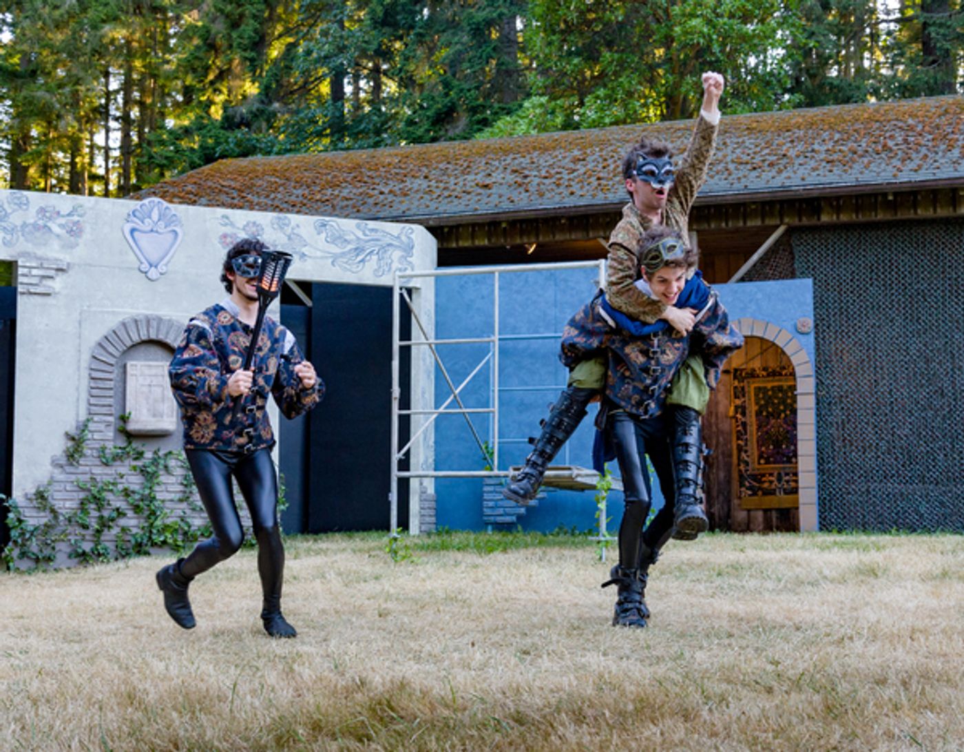 Photo Flash: Bainbridge Performing Arts Presents ROMEO & JULIET  Image