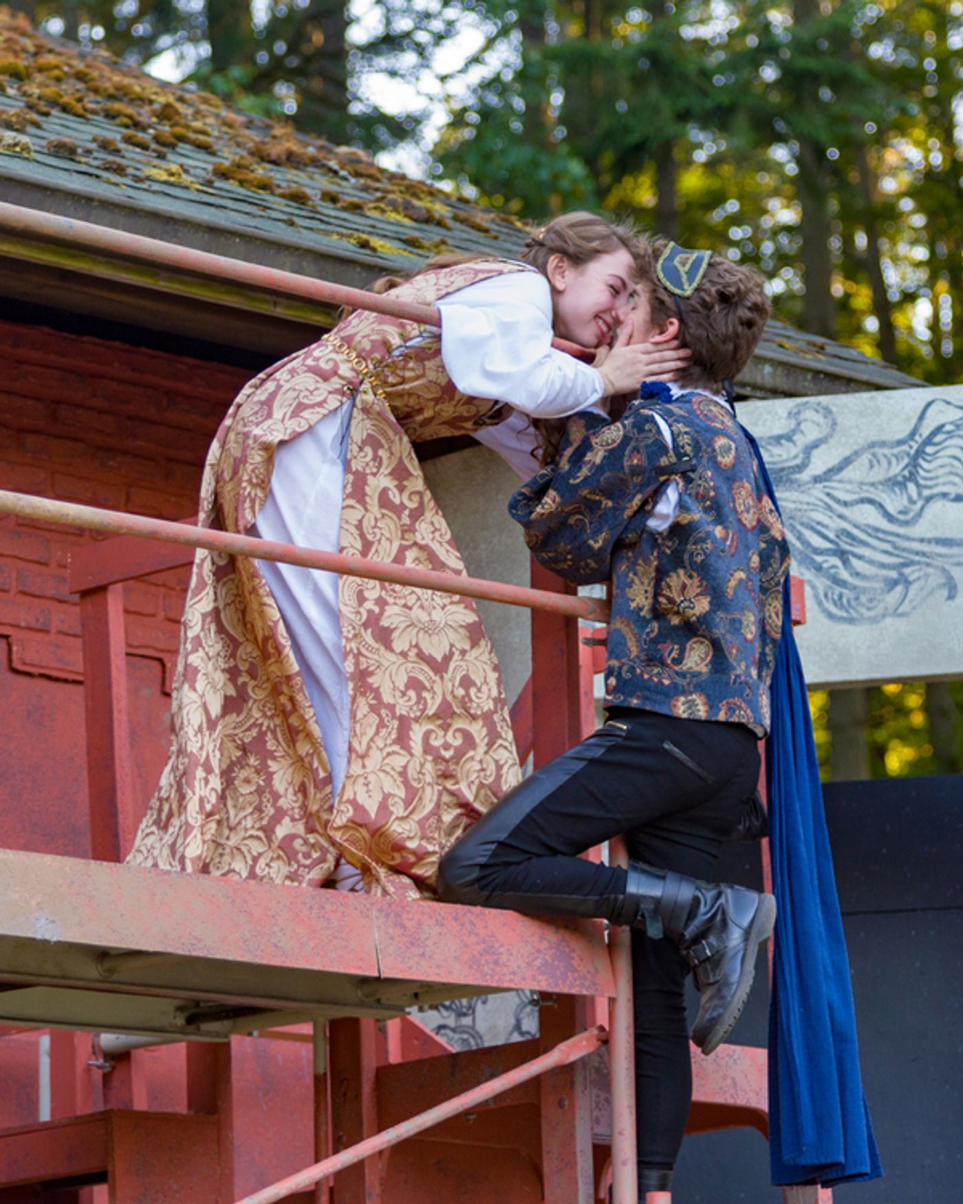 Photo Flash: Bainbridge Performing Arts Presents ROMEO & JULIET  Image