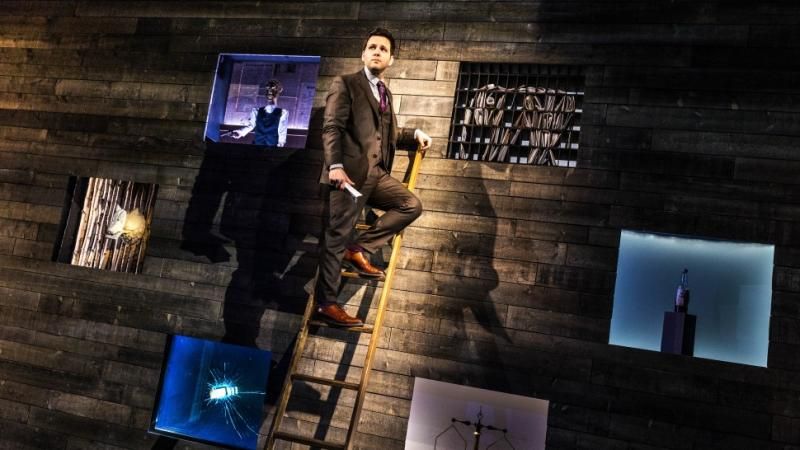 Podcast: BroadwayRadio's 'Tell Me More' Chats with Derek DelGaudio about IN & OF ITSELF  Image