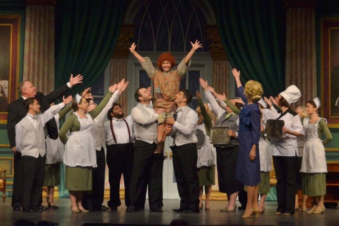 Review: ANNIE at Ralston Community Theatre is Family Fun  Image