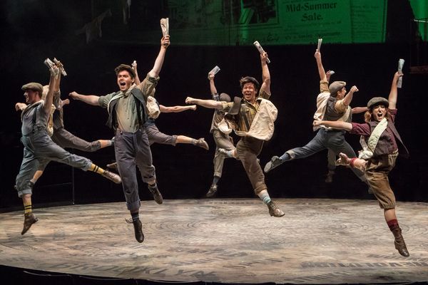 Photo Flash: First Look at NEWSIES at Broadway At Music Circus — photo 9 of 24