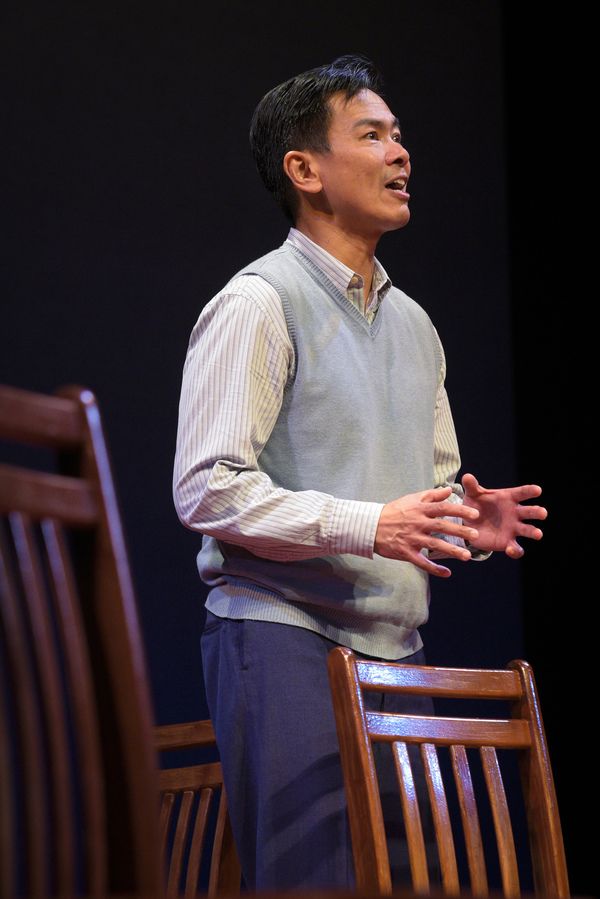 Joel de la Fuente Photo