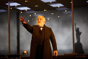 Simon Russell Beale Photo