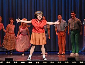 Michelle Dowdy and The Cast of Hairspray @ BroadwayWorld Michelle Dowdy and The Cast of Hairspray Photo