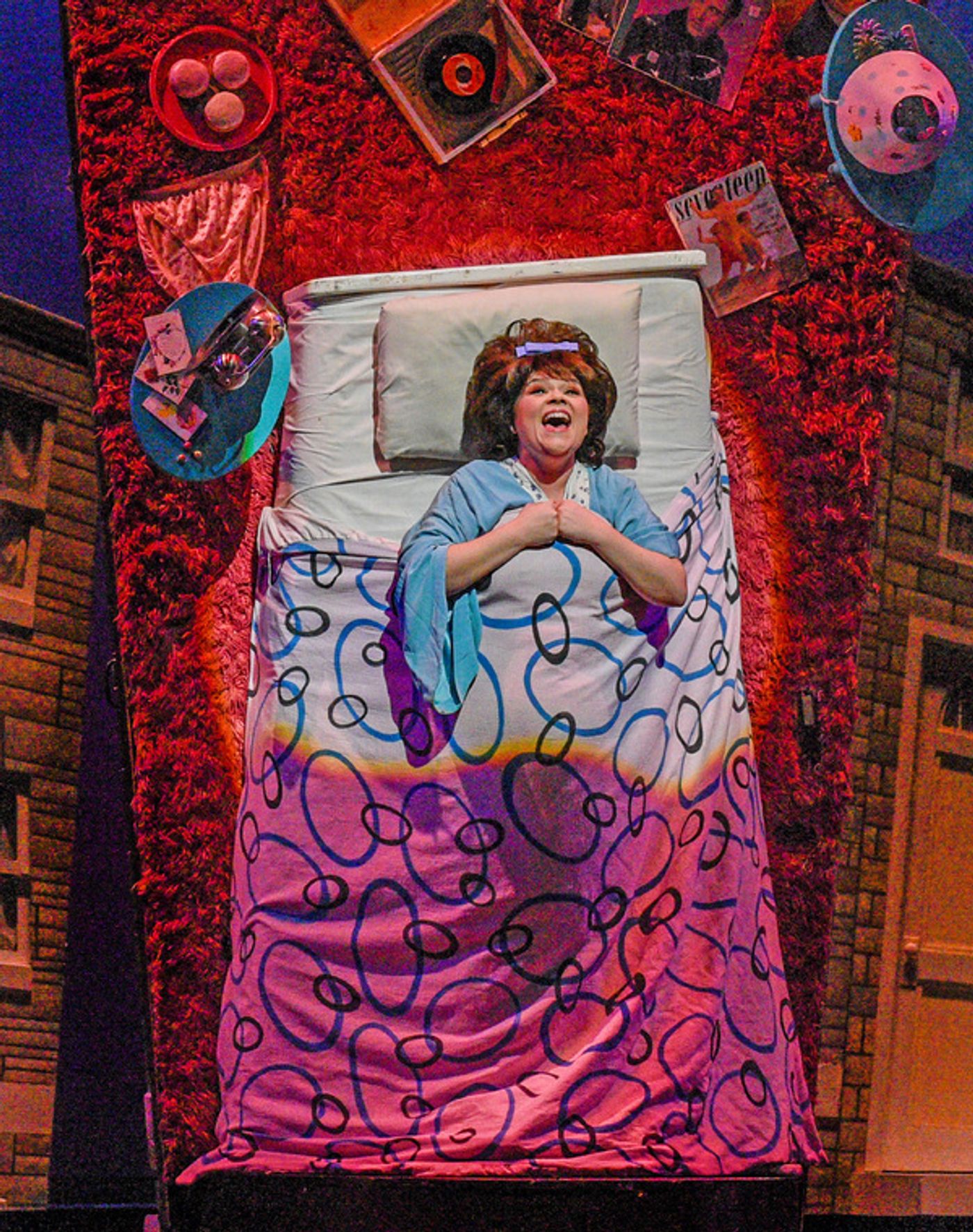 Photo Flash: HAIRSPRAY Dances Into Dallas Theatre Center  Image