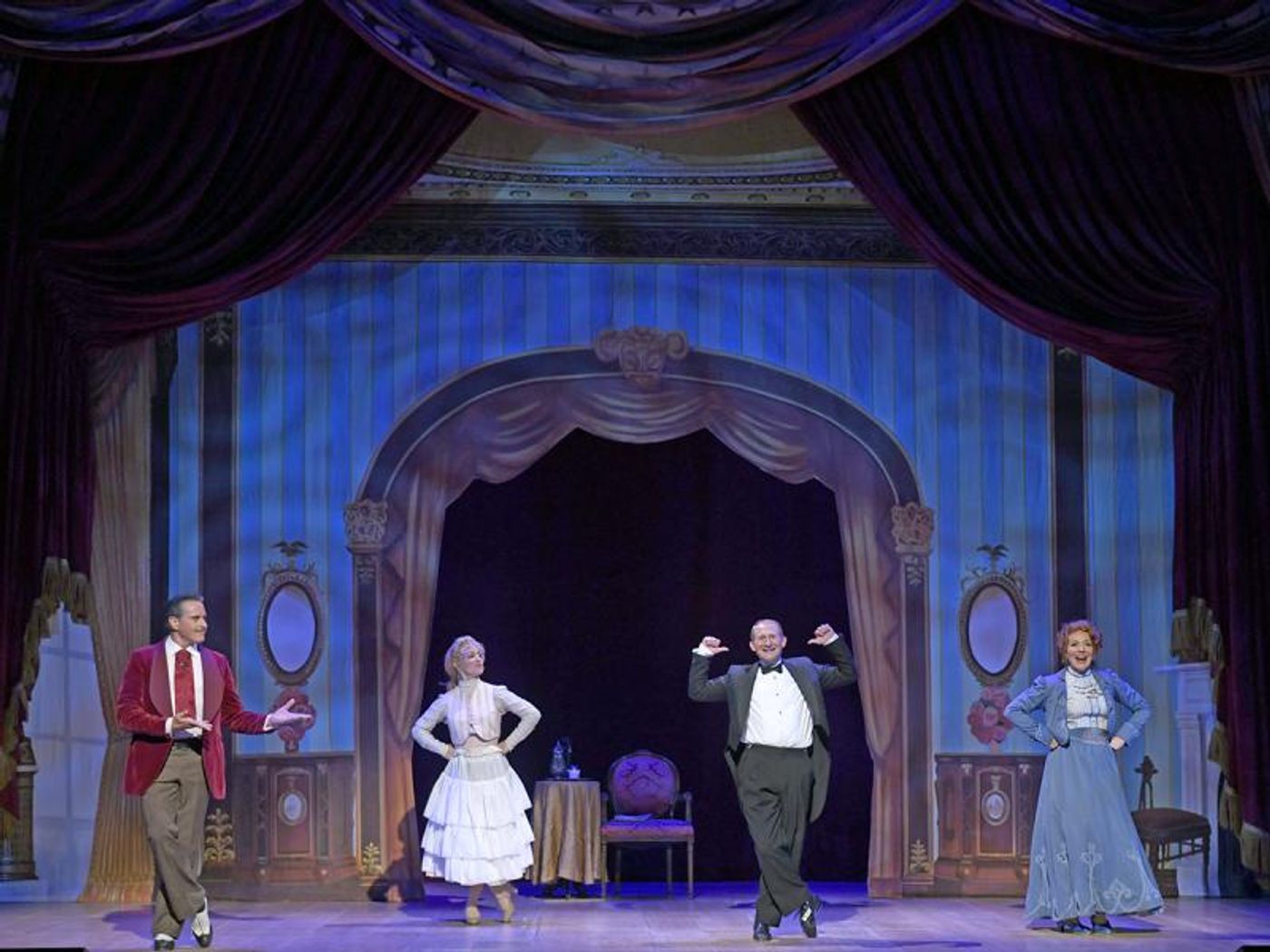 Review: Musical Theatre West Salutes Old-Fashioned YANKEE DOODLE DANDY  Image