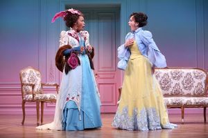 Antoinette Robinson and Elizabeth Heflin @ BroadwayWorld Antoinette Robinson and Elizabeth Heflin Photo