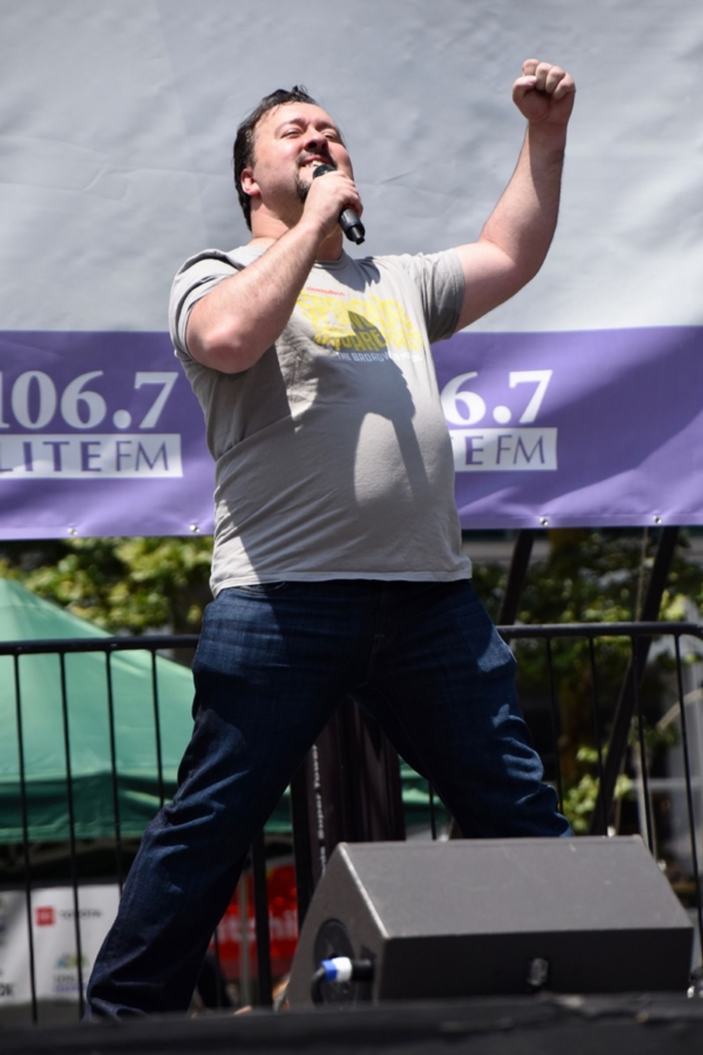 Photo Coverage: Cast Members From WAITRESS, SPONGEBOB, and More Perform at Broadway In Bryant Park  Image