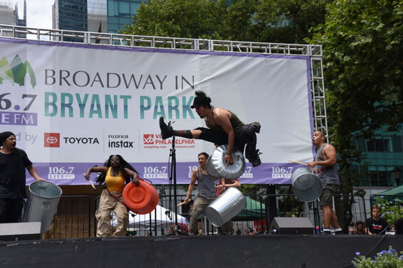 Photo Coverage: Cast Members From WAITRESS, SPONGEBOB, and More Perform at Broadway In Bryant Park  Image