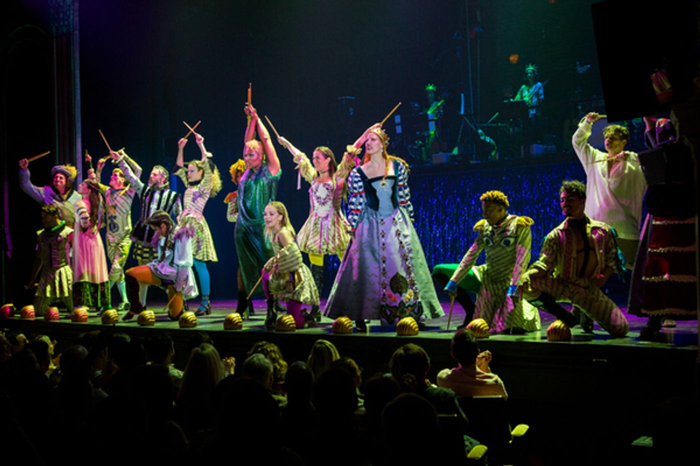 Photo Coverage: Broadway's Got the Beat! The Go-Go's Perform at HEAD OVER HEELS  Image