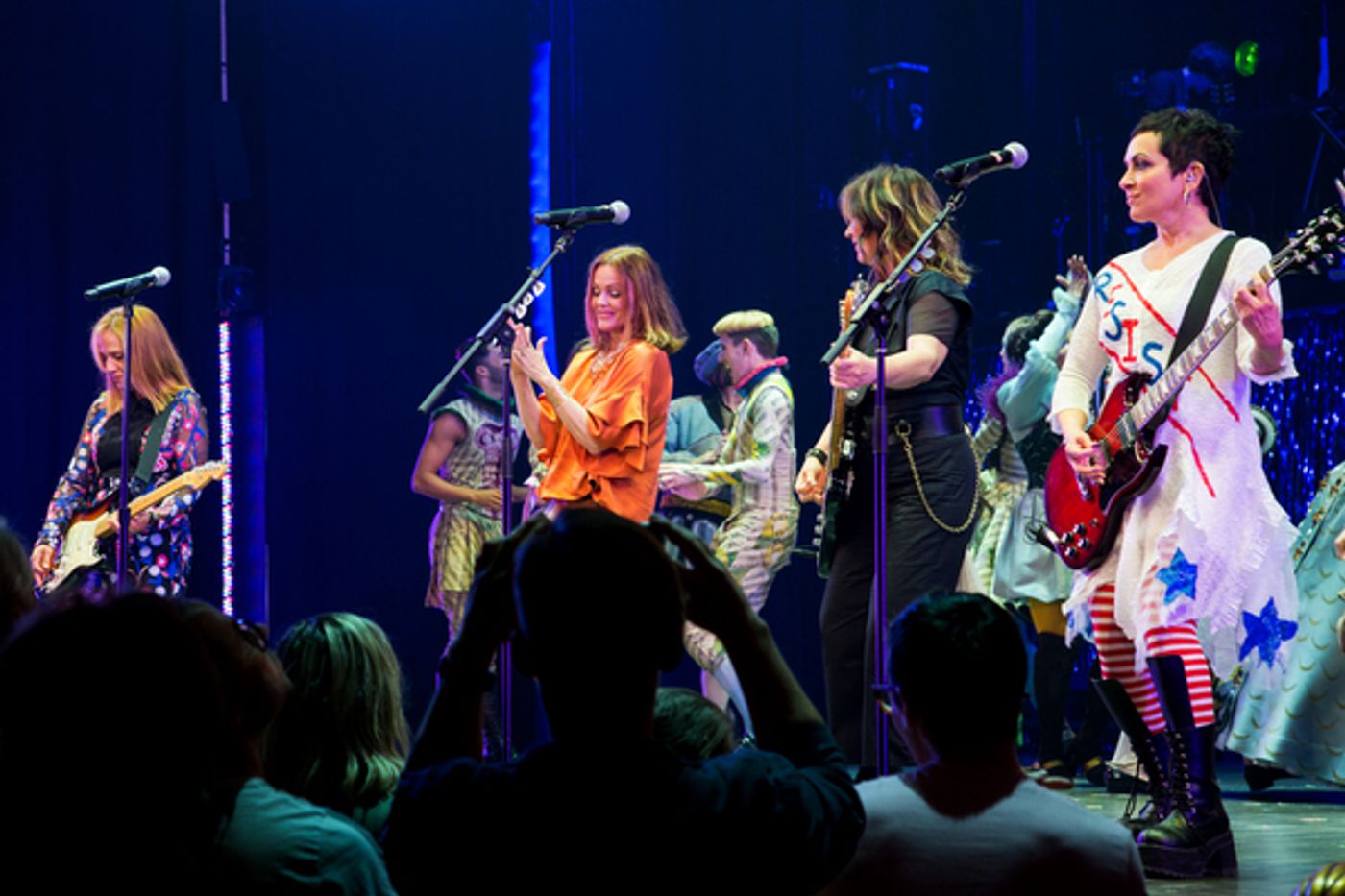 Photo Coverage: Broadway's Got the Beat! The Go-Go's Perform at HEAD OVER HEELS  Image