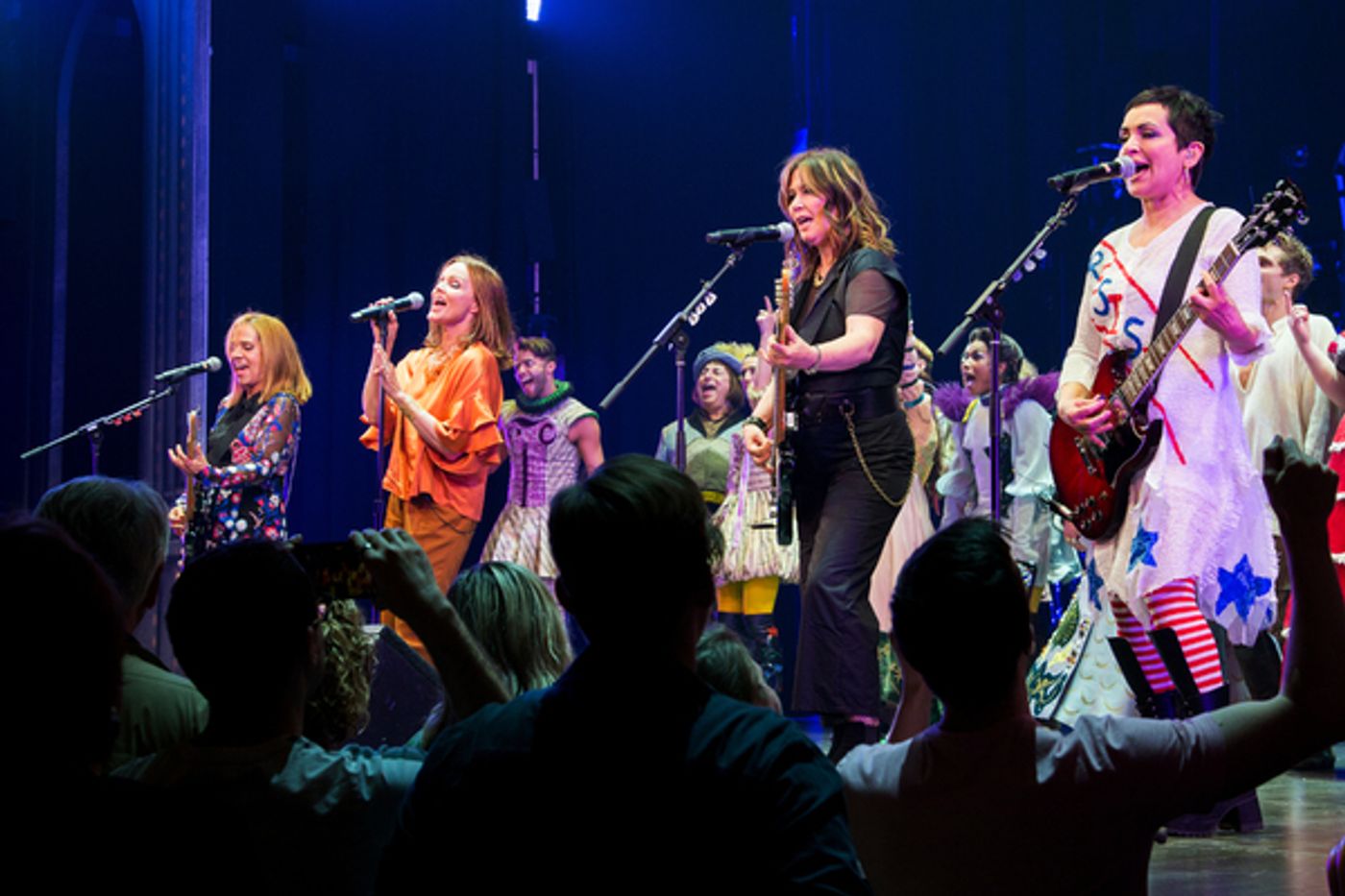 Photo Coverage: Broadway's Got the Beat! The Go-Go's Perform at HEAD OVER HEELS  Image