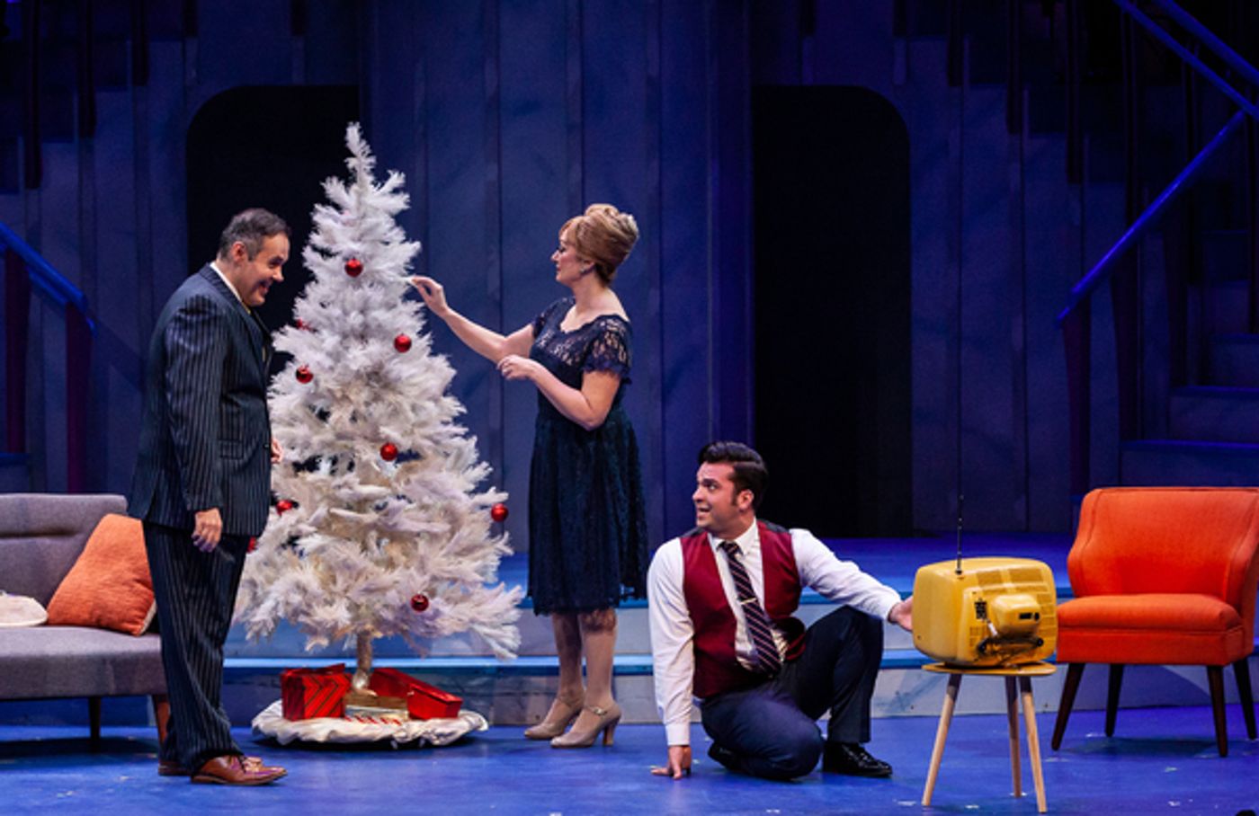 Photo Flash: Arizona Broadway Theatre Presents CATCH ME IF YOU CAN  Image