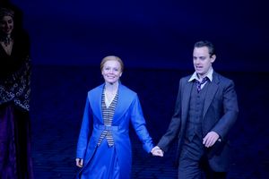 Lauren Ambrose and Harry Hadden-Paton @ BroadwayWorld Lauren Ambrose and Harry Hadden-Paton Photo