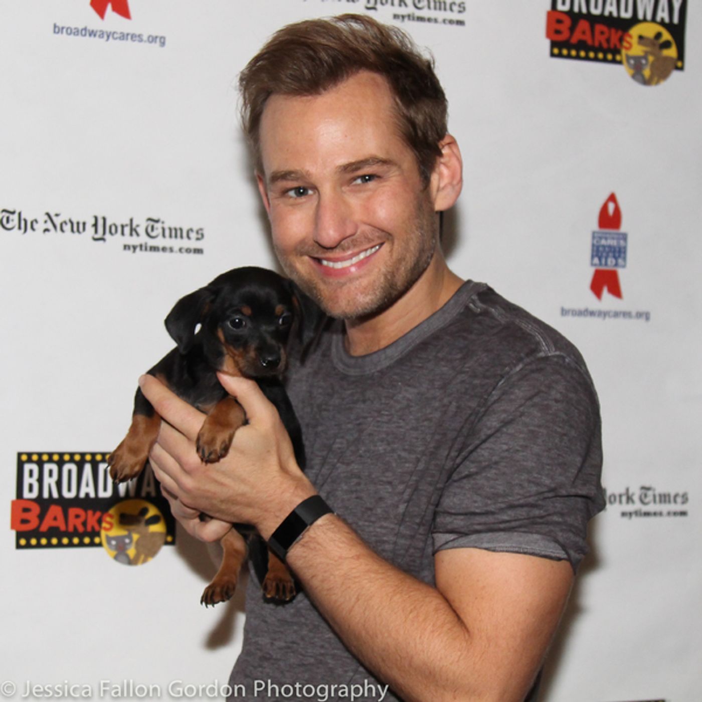 Photo Coverage: The Stars Come Out For Broadway Barks, Hosted by Bernadette Peters and Victor Garber  Image
