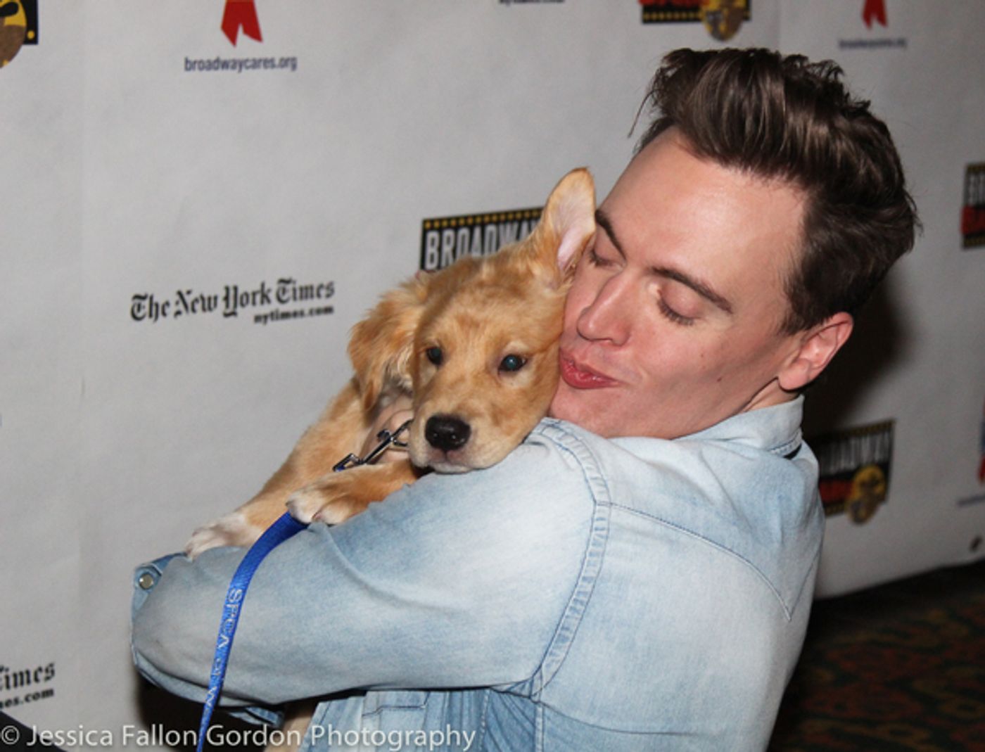 Photo Coverage: The Stars Come Out For Broadway Barks, Hosted by Bernadette Peters and Victor Garber  Image