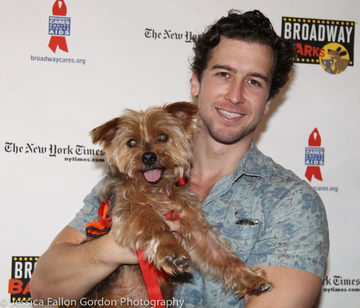 Photo Coverage: The Stars Come Out For Broadway Barks, Hosted by Bernadette Peters and Victor Garber  Image