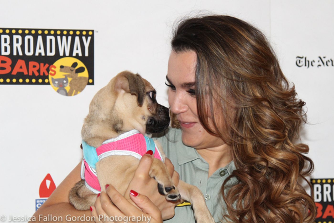 Photo Coverage: The Stars Come Out For Broadway Barks, Hosted by Bernadette Peters and Victor Garber  Image