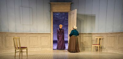 Laila Robins, Mary Stout Photo