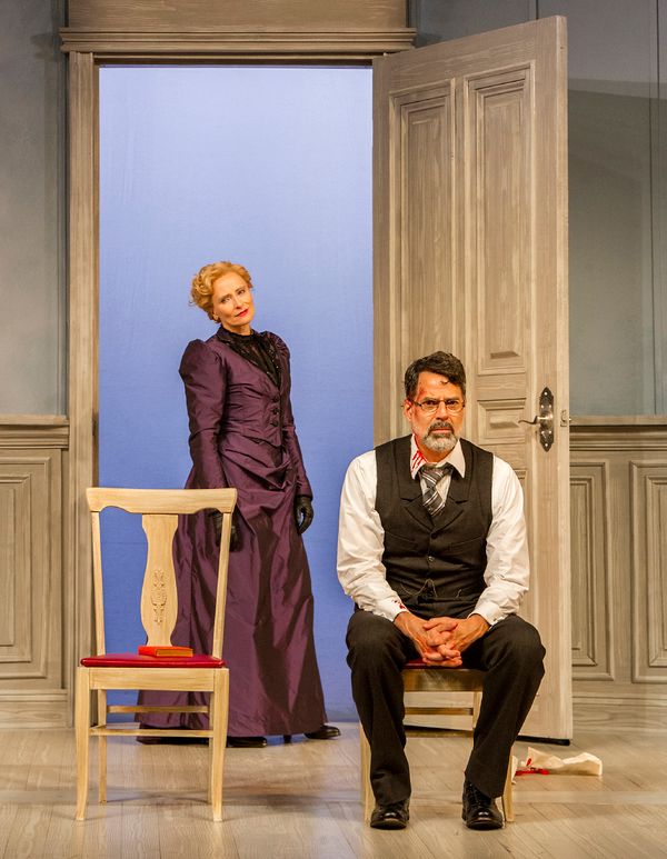 Laila Robins, Christopher Innvar Photo