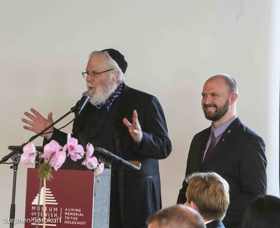 Photo Coverage: Inside Opening Night of FIDDLER ON THE ROOF in Yiddish Image