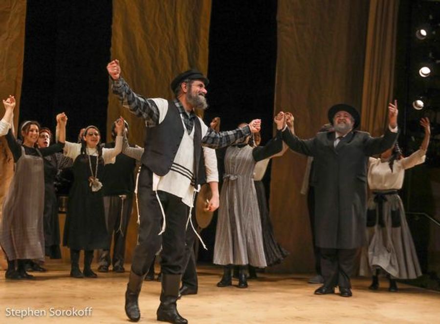 Photo Coverage: Inside Opening Night of FIDDLER ON THE ROOF in Yiddish Image