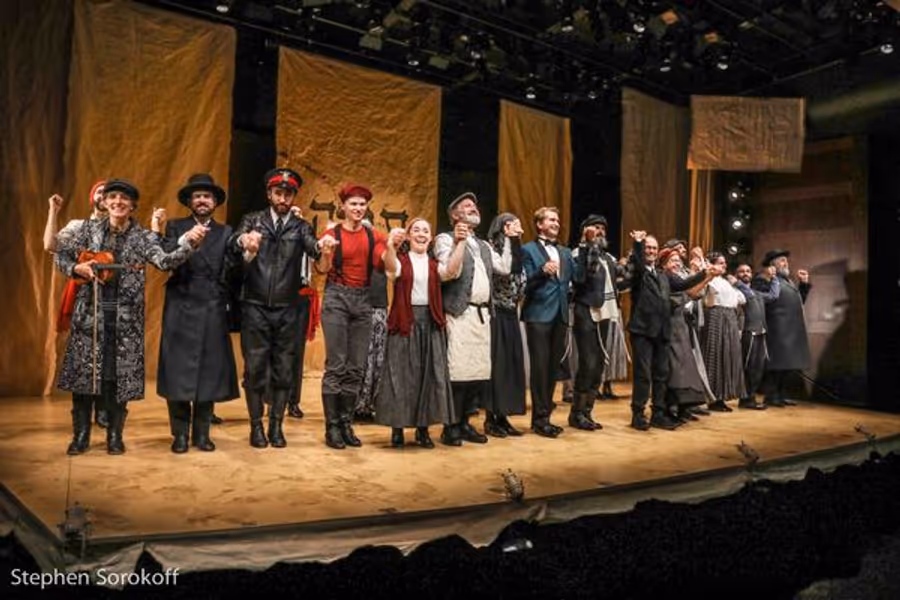 Photo Coverage: Inside Opening Night of FIDDLER ON THE ROOF in Yiddish Image
