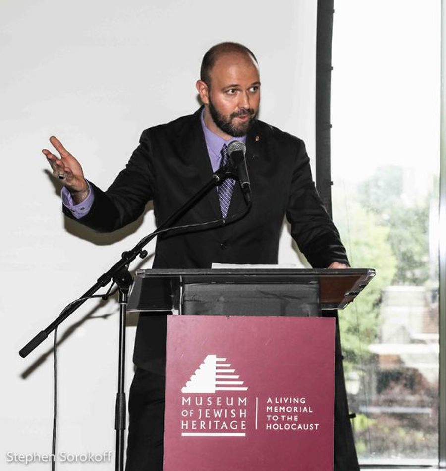 Photo Coverage: Inside Opening Night of FIDDLER ON THE ROOF in Yiddish Image
