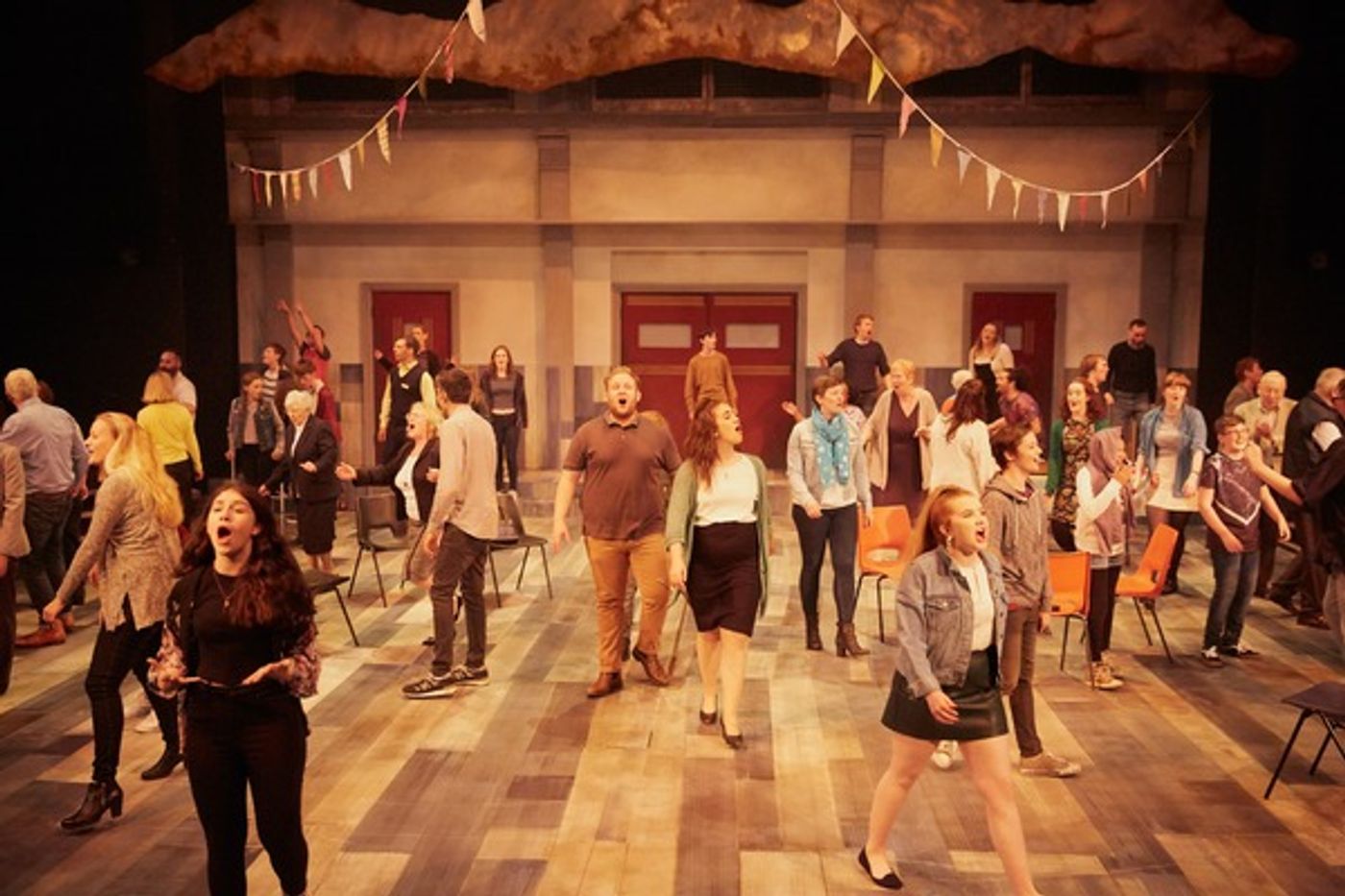 Photo Flash: First Look at Sheffield People's Theatre Production of SONGS FROM THE SEVEN HILLS  Image