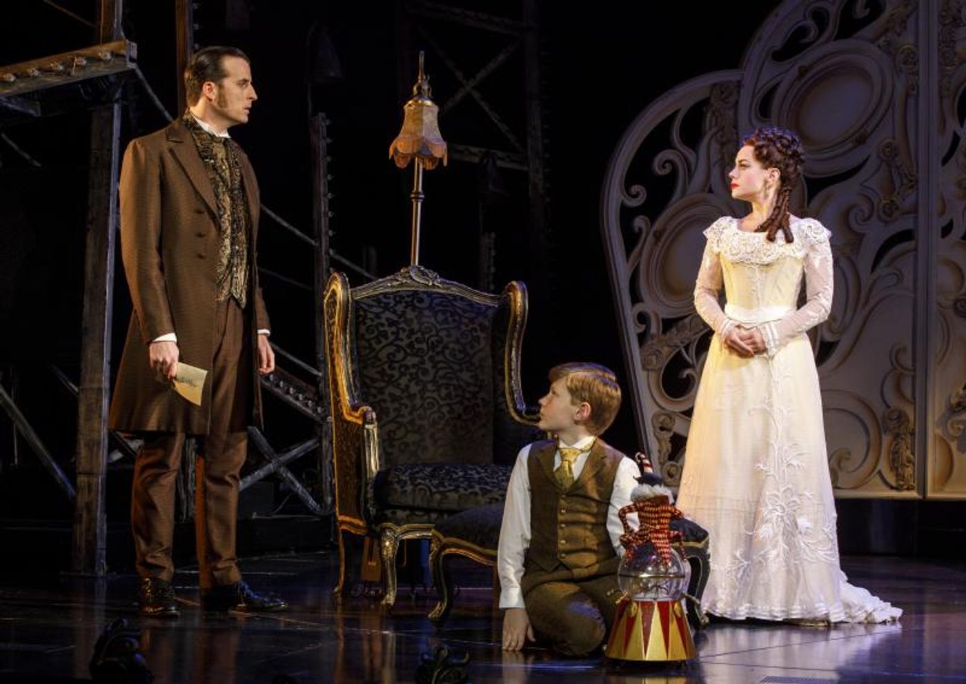 Review: No Love for Andrew Lloyd Webber's LOVE NEVER DIES  Image