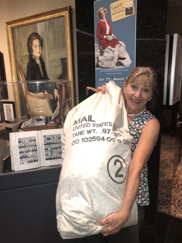Janet Ulrich Brooks - the star of The Lady With All the Answers at Theatre at the Cen Photo