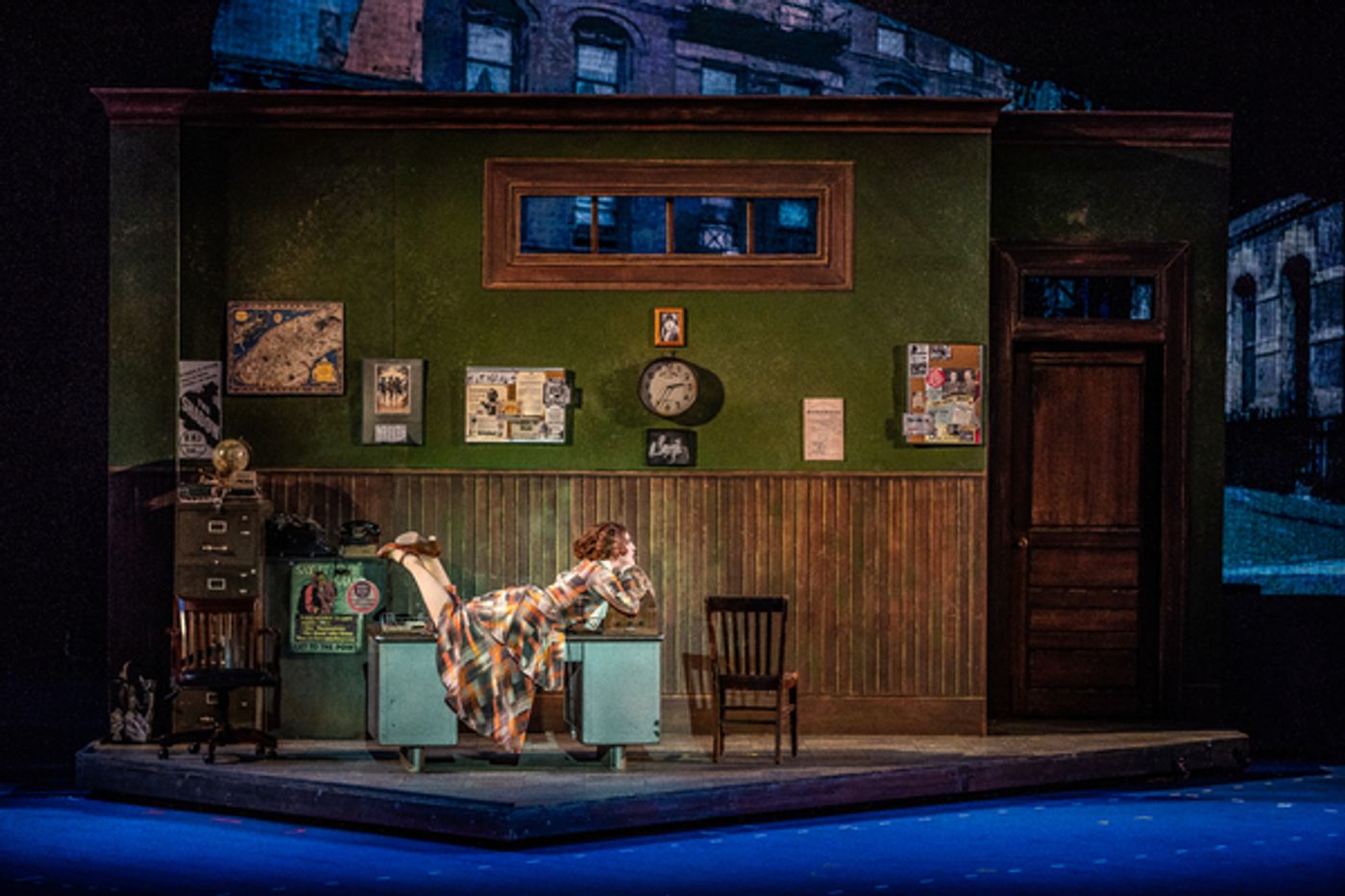 Photo Flash: Christopher Sieber, Jennifer Simard, and More Star in ANNIE at The Muny  Image