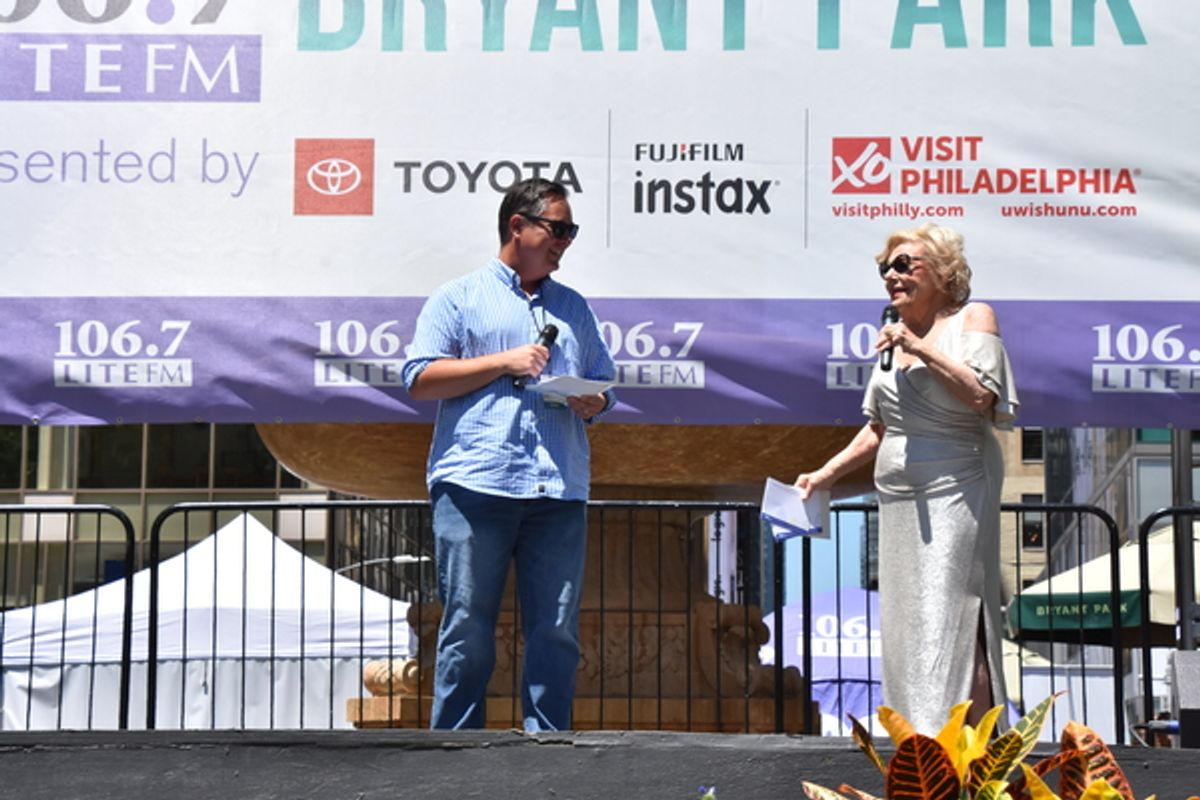 106.7 Lite FM's Rich Kaminski and Renee Renee Taylor at 