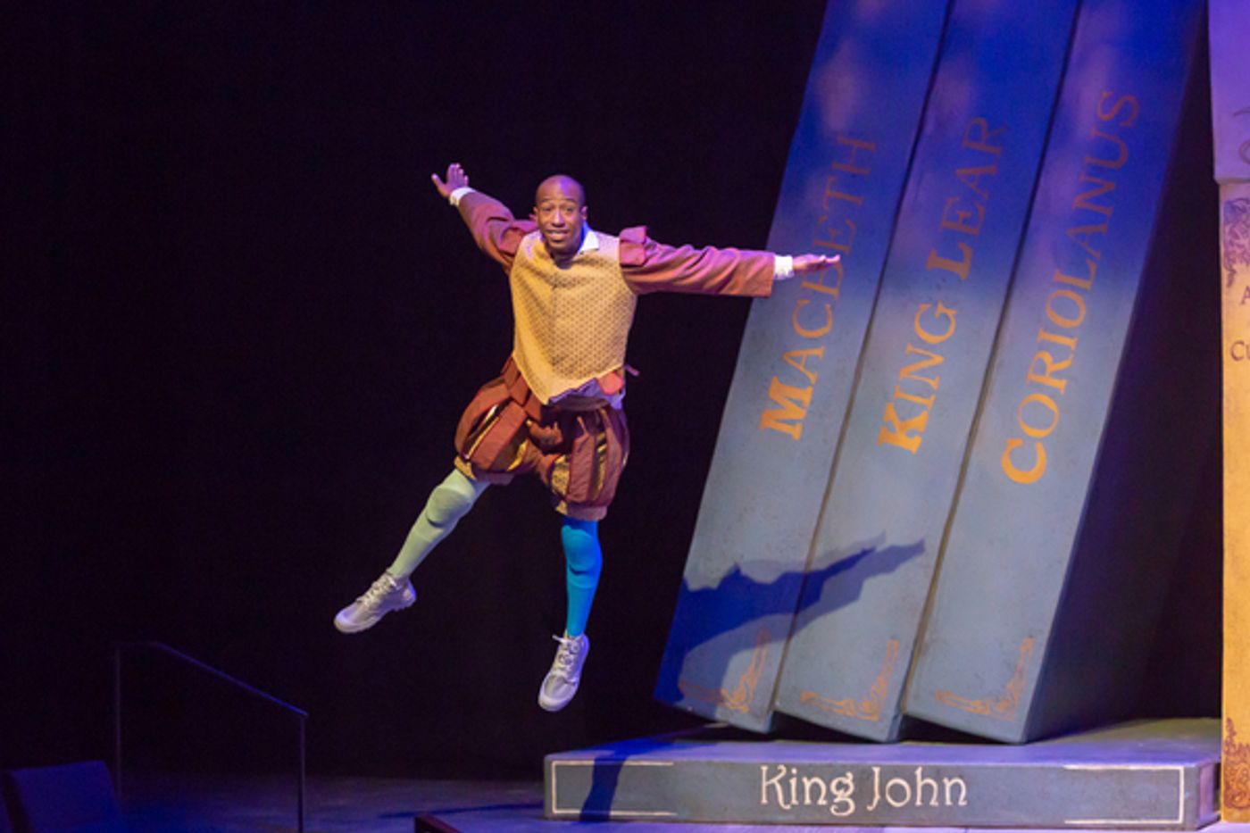 Photo Flash: Cincinnati Shakespeare Company Presents THE COMPLETE WORKS OF WILLIAM SHAKESPEARE (ABRIDGED)  Image