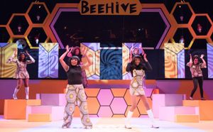 Jayla Williams-Craig, Caitlin Dobbins, Halle Bins, Bre Jacobs, Christie Burgess, Anastasia Arnold
@ BroadwayWorld Jayla Williams-Craig, Caitlin Dobbins, Halle Bins, Bre Jacobs, Christie Burgess, Anas Photo