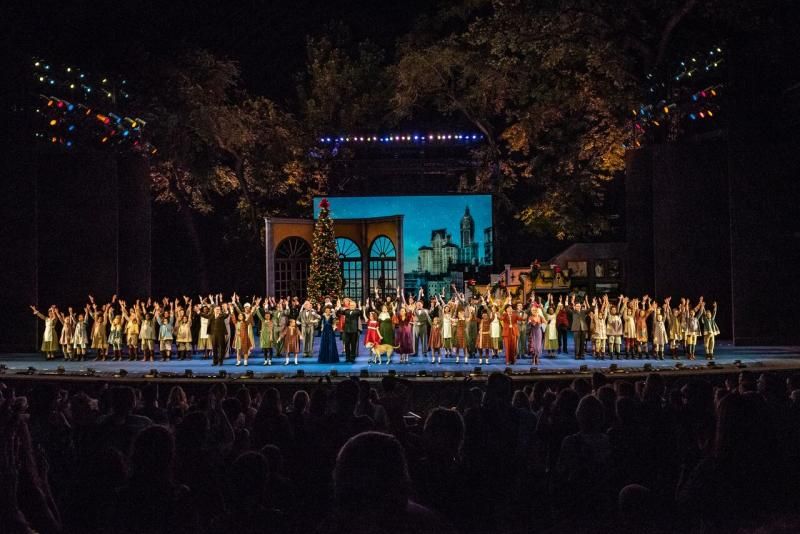 Review: Darn Tootin'! ANNIE Enchants and Delights at The Muny  Image