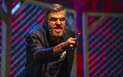 Jesse Malgieri (Sweeney Todd)
Photo: Big Island Magazine Photo
