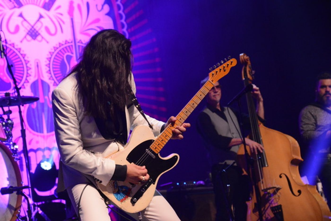 Photo Coverage: The Mavericks Play MAYO Performing Arts Center  Image