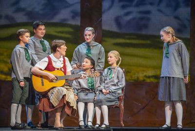  Jillian Bader, Wesley Stewart, Austin Ota, Madison Colgate, Alyssa Kim, Sheridan Ste Photo