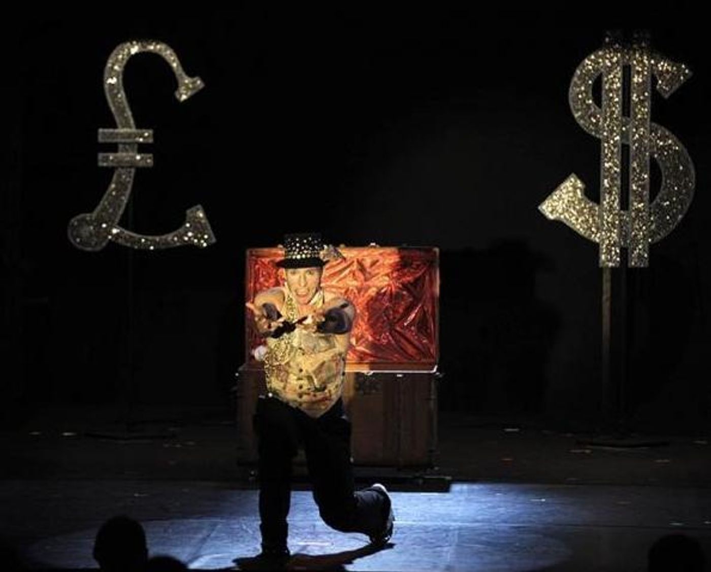 Review: CABARET at Tipi am Kanzleramt - It's all about location, location, location!  Image