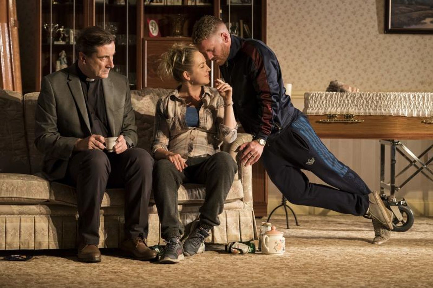 Review: COME ON HOME feels the pulse of Ireland at The Abbey Theatre  Image