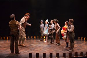 KC Fredericks, Ron Wisniski, Mia Fisher, Kylie Standley, Michael Stark, Josh Davis,
Lyrics Fernandes and Cooper Miller @ BroadwayWorld KC Fredericks, Ron Wisniski, Mia Fisher, Kylie Standley, Michael Stark, Josh Davis,
L Photo