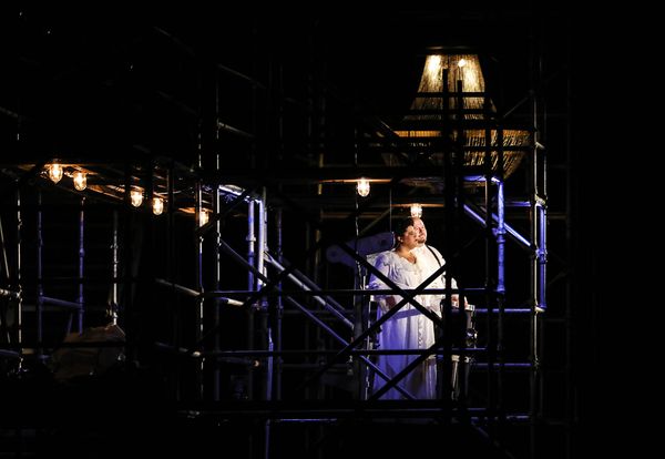 Lilliangina Quinones and Robert Wayne Photo