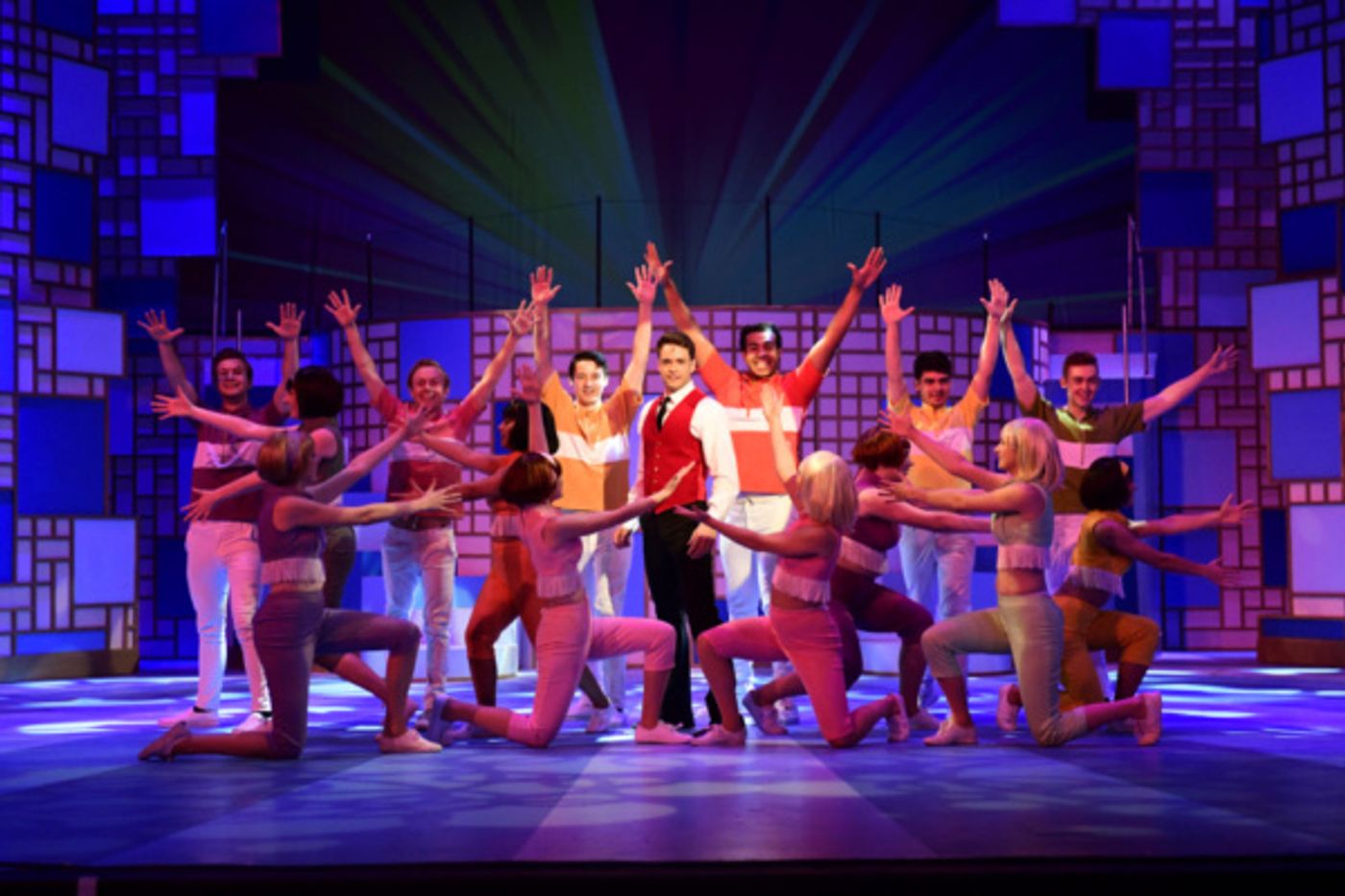 Photo Flash: Sneak a Peek At LTR's CATCH ME IF YOU CAN  Image