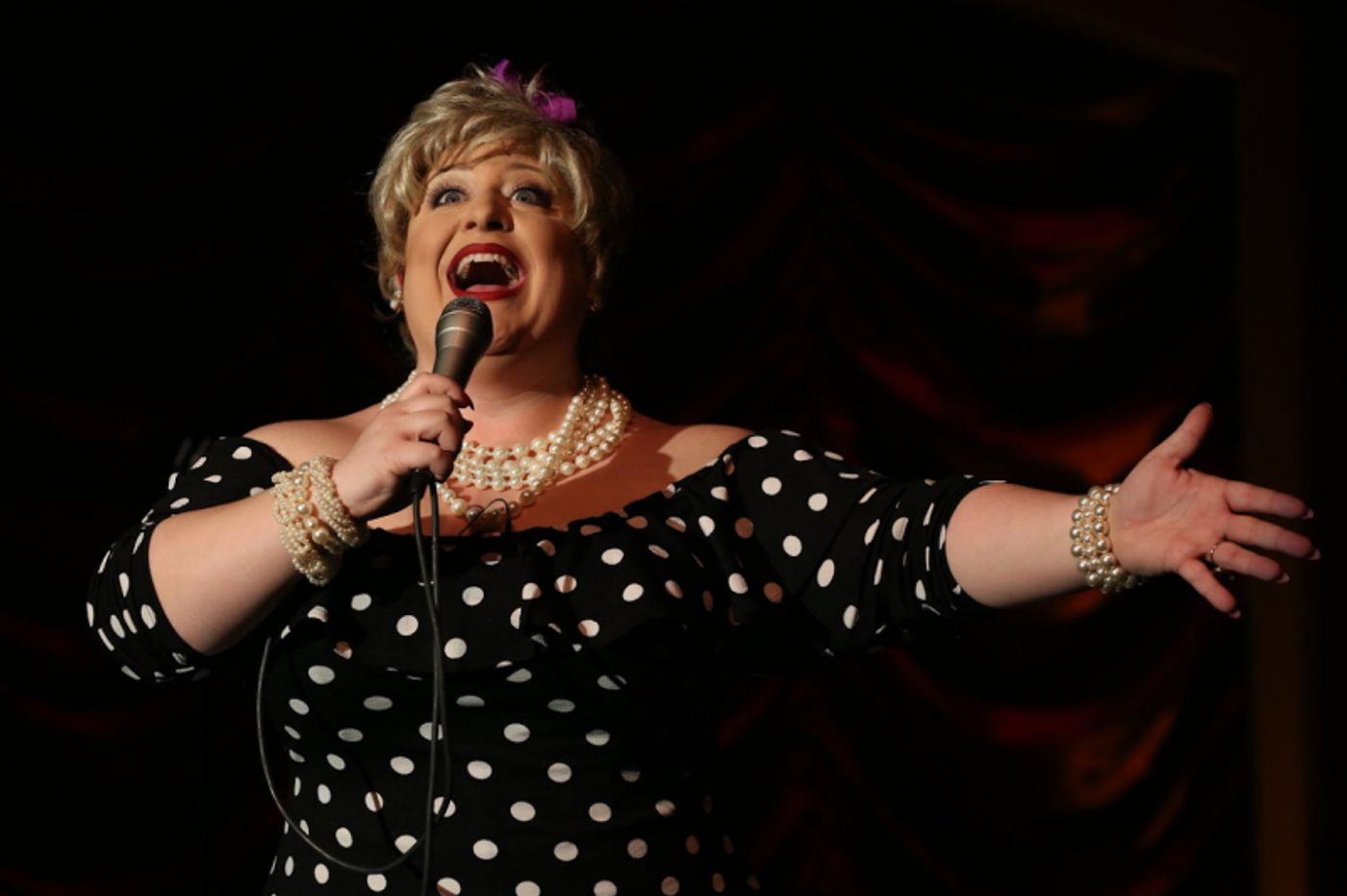 Review: RAUNCHY LITTLE MUSICAL at Landmark On Main Street  Image