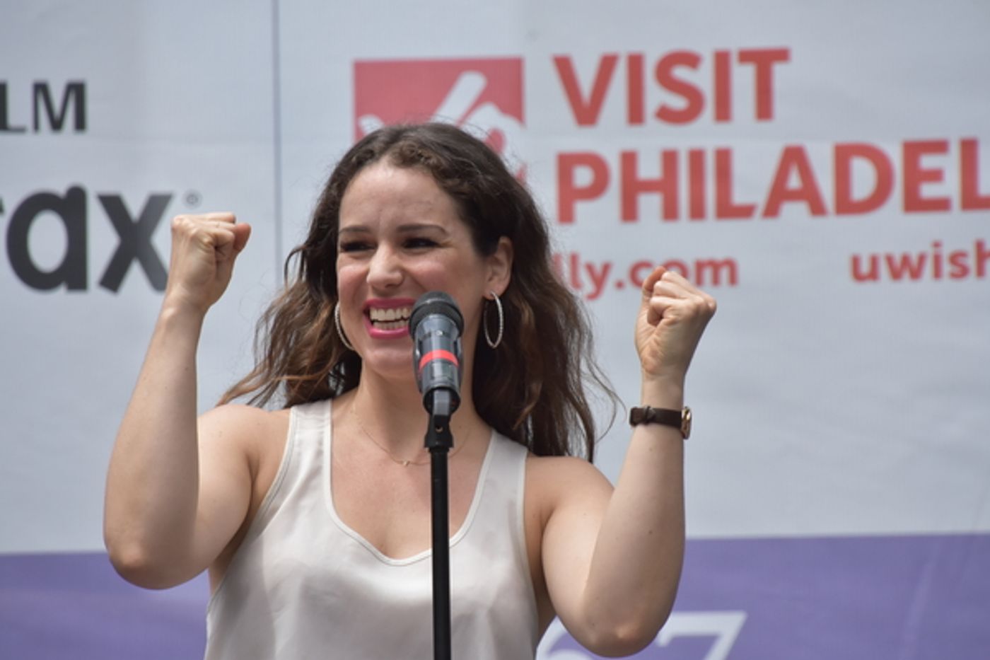 Photo Coverage: THE BAND'S VISIT, COME FROM AWAY, KINKY BOOTS and More Take the Stage at Broadway in Bryant Park  Image