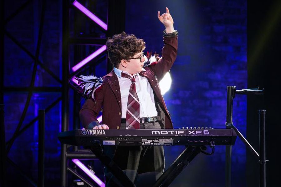 Review: Endearing and Fun SCHOOL OF ROCK Surprises at Segerstrom Center Image