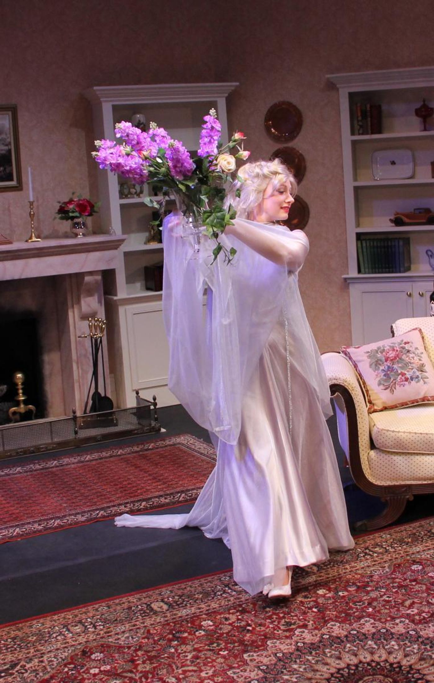 Review: Elements Theatre Company's BLITHE SPIRIT Is A Visual Feast of Noël Coward's Comedic Core Review: Elements Theatre Company's BLITHE SPIRIT Is A Visual Feast of Noël Coward's Comedic Core Image